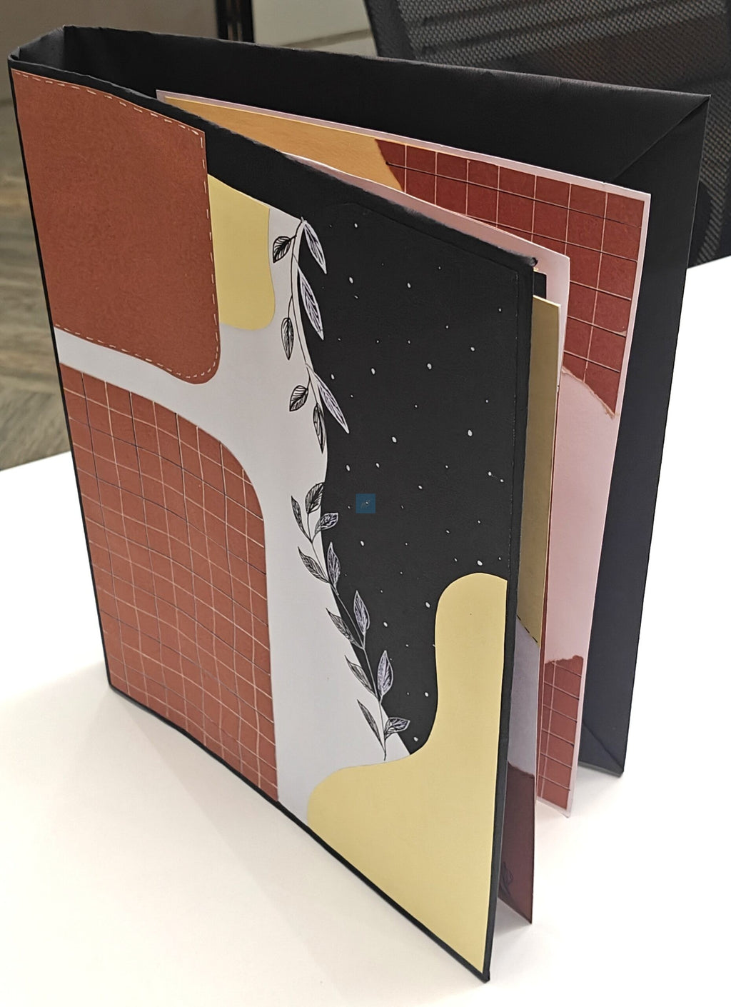 Project Banao Terracotta & Black Aesthetic A4 Project File & Sheets Combo | Handmade Ring Binder with 10 Designer Sheets | Decorative Presentation Folder for School & College Projects | Made in India