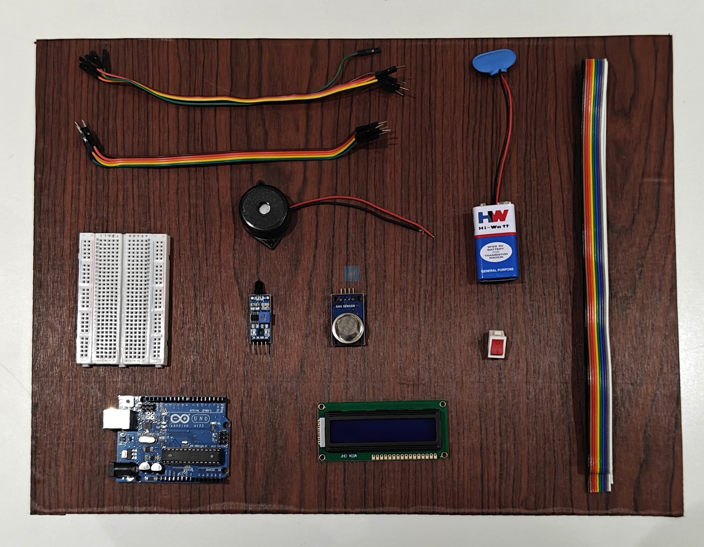 Project Banao Fire & Smoke Detection Robot Model Project Kit | Arduino UNO MQ-2 Gas & Smoke Sensor with LCD Display, Buzzer & DIY Electronics Components | STEM Science Project for School Students - Image 7